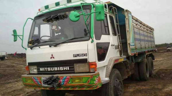 มี2คันครับ-มิตซูหลงโบว์--TFซีเรียล.2,4++บะเหล็ก-ซีเรียล.3,4++บะเนียมเครื่อง-6D-16โบว์.เพลาบุ๋ม-สภาพพร้อมใข้..ราคา950.000บ-ราคา1.000.000บ