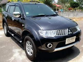 รถบ้าน MITSUBISHI PAJERO SPORT - GT 2.5 AT 2WD สีเทาดำ ปี 2010 ยางเพิ่งเปลี่ยนใหม่ค่ะ รถบ้าน MITSUBISHI PAJERO SPORT - GT 2.5 AT 2WD สีเทาดำ ปี 2010 ยางเพิ่งเปลี่ยนใหม่ค่ะ