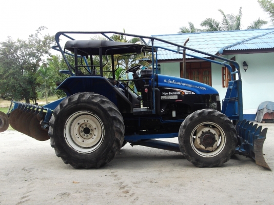 FORD TS90  มีเล่มทะเบียน  คุณสมภพ กาญจนบุรี  มัดจำแล้วคะ