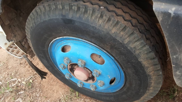 ***ขายแล้วครับขอบคุณ Truck2hand ขายรถบรรทุกน้ำมัน16,000 ล.10ล้อเพลาเดียว HINO FL3HNKA HO7D 195HP เครื่องเดิมเกียร์เดิม เครื่องดีแน่นดี แรงดี มีเยิ้มนิดๆ เกียร์ดีไม่หลุดไม่หอน ช่วงล่างเพลาเดียวเดิม คัสซีสวยเดิม ไม่ปะไม่ดาม มีบวมซับในตรงคอนิดๆ ไม่ผุ หัวเก๋ง ***ขายแล้วครับขอบคุณ Truck2hand ขายรถบรรทุกน้ำมัน16,000 ล.10ล้อเพลาเดียว HINO FL3HNKA HO7D 195HP เครื่องเดิมเกียร์เดิม เครื่องดีแน่นดี แรงดี มีเยิ้มนิดๆ เกียร์ดีไม่หลุดไม่หอน ช่วงล่างเพลาเดียวเดิม คัสซีสวยเดิม ไม่ปะไม่ดาม มีบวมซับในตรงคอนิดๆ ไม่ผุ หัวเก๋ง