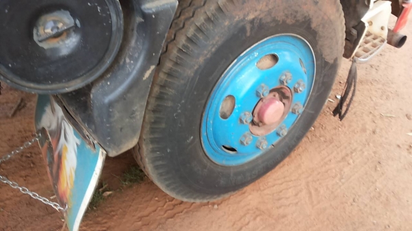 ***ขายแล้วครับขอบคุณ Truck2hand ขายรถบรรทุกน้ำมัน16,000 ล.10ล้อเพลาเดียว HINO FL3HNKA HO7D 195HP เครื่องเดิมเกียร์เดิม เครื่องดีแน่นดี แรงดี มีเยิ้มนิดๆ เกียร์ดีไม่หลุดไม่หอน ช่วงล่างเพลาเดียวเดิม คัสซีสวยเดิม ไม่ปะไม่ดาม มีบวมซับในตรงคอนิดๆ ไม่ผุ หัวเก๋ง ***ขายแล้วครับขอบคุณ Truck2hand ขายรถบรรทุกน้ำมัน16,000 ล.10ล้อเพลาเดียว HINO FL3HNKA HO7D 195HP เครื่องเดิมเกียร์เดิม เครื่องดีแน่นดี แรงดี มีเยิ้มนิดๆ เกียร์ดีไม่หลุดไม่หอน ช่วงล่างเพลาเดียวเดิม คัสซีสวยเดิม ไม่ปะไม่ดาม มีบวมซับในตรงคอนิดๆ ไม่ผุ หัวเก๋ง