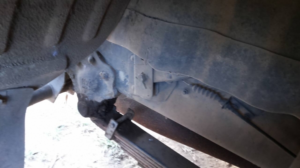 ***ขายแล้วครับขอบคุณ Truck2hand ขายรถบรรทุกน้ำมัน16,000 ล.10ล้อเพลาเดียว HINO FL3HNKA HO7D 195HP เครื่องเดิมเกียร์เดิม เครื่องดีแน่นดี แรงดี มีเยิ้มนิดๆ เกียร์ดีไม่หลุดไม่หอน ช่วงล่างเพลาเดียวเดิม คัสซีสวยเดิม ไม่ปะไม่ดาม มีบวมซับในตรงคอนิดๆ ไม่ผุ หัวเก๋ง ***ขายแล้วครับขอบคุณ Truck2hand ขายรถบรรทุกน้ำมัน16,000 ล.10ล้อเพลาเดียว HINO FL3HNKA HO7D 195HP เครื่องเดิมเกียร์เดิม เครื่องดีแน่นดี แรงดี มีเยิ้มนิดๆ เกียร์ดีไม่หลุดไม่หอน ช่วงล่างเพลาเดียวเดิม คัสซีสวยเดิม ไม่ปะไม่ดาม มีบวมซับในตรงคอนิดๆ ไม่ผุ หัวเก๋ง