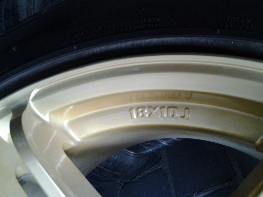 MR2 ขอบ18  น.9 ล.10พร้อมยางปี12