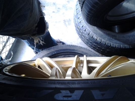 MR2 ขอบ18  น.9 ล.10พร้อมยางปี12