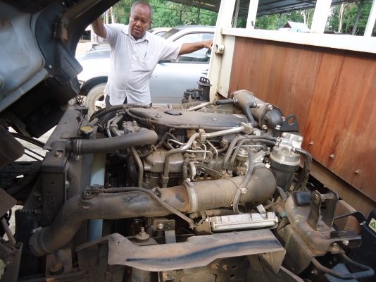 ขายด่วนรถ6ล้ออีชูชูNQRเครือง175แรงม้าปี57วิ่งได้18000กิโล ขายด่วนรถ6ล้ออีชูชูNQRเครือง175แรงม้าปี57วิ่งได้18000กิโล