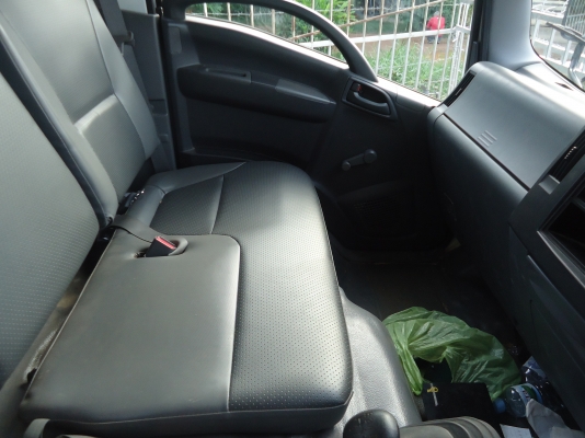 ขายด่วนรถ6ล้ออีชูชูNQRเครือง175แรงม้าปี57วิ่งได้18000กิโล ขายด่วนรถ6ล้ออีชูชูNQRเครือง175แรงม้าปี57วิ่งได้18000กิโล