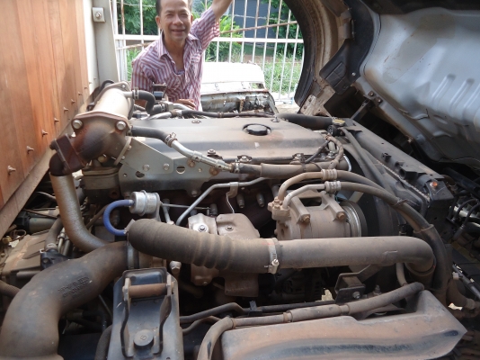 ขายด่วนรถ6ล้ออีชูชูNQRเครือง175แรงม้าปี57วิ่งได้18000กิโล ขายด่วนรถ6ล้ออีชูชูNQRเครือง175แรงม้าปี57วิ่งได้18000กิโล