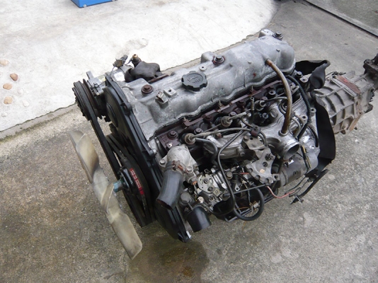 ขายเครื่องยนต์ดีเซลโตโยต้า2L 2.45สวยๆมีเลข