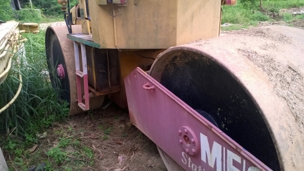 รถบด3ล้อเหล็กSAKAI มีเล่มทะเบียนพร้อม รถสภาพดี พร้อมใช้... รถบด3ล้อเหล็กSAKAI มีเล่มทะเบียนพร้อม รถสภาพดี พร้อมใช้...