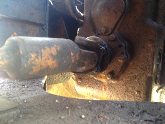 ขายรถตักล้อยาง 510 กรองเดียว..เครื่องดี ปั้มดี..บู๊ชสลักมีหลวมบ้าง ขายรถตักล้อยาง 510 กรองเดียว..เครื่องดี ปั้มดี..บู๊ชสลักมีหลวมบ้าง