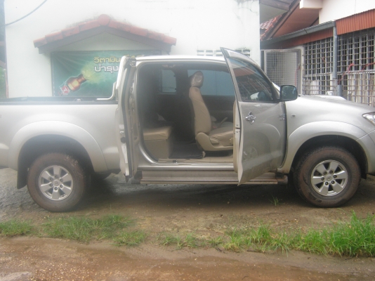 วีโก้ สมาทแคป ปี 2008 รถบ้านออกห้างมือเดียว ใช้น้อยมาก สภาพเหมือนใหม่ วีโก้ สมาทแคป ปี 2008 รถบ้านออกห้างมือเดียว ใช้น้อยมาก สภาพเหมือนใหม่