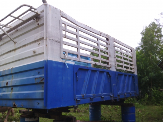 กระบะเหล็ก รถ 6 ล้อ