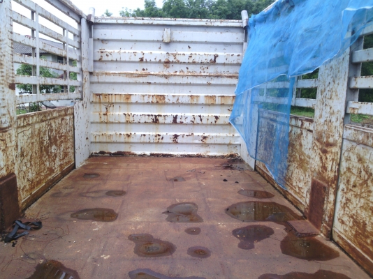 กระบะเหล็ก รถ 6 ล้อ