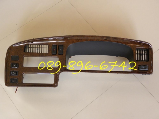 ขายหน้ากากคอนโซนหน้า ลายไม้ รถตู้ NISSAS URVAN E24