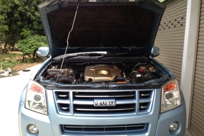 ขายรถกระบะ Isuzu D-max Hilander 2.5 4 ประตู สีฟ้า ปี 2007 ขายรถกระบะ Isuzu D-max Hilander 2.5 4 ประตู สีฟ้า ปี 2007