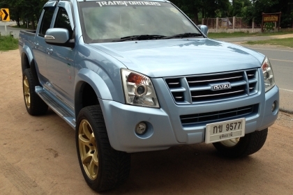 ขายรถกระบะ Isuzu D-max Hilander 2.5 4 ประตู สีฟ้า ปี 2007 ขายรถกระบะ Isuzu D-max Hilander 2.5 4 ประตู สีฟ้า ปี 2007