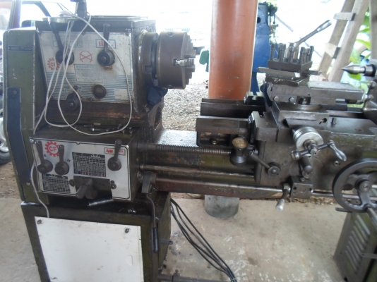 แท่นกลึง 5 ฟุต 3 เพลา เกียร์บล็อก มีเบรก รูเพลา 2 นิ้ว พร้อมใช้งาน 67,000