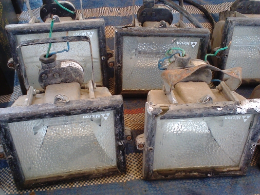 สปอตไลท์ 500 W