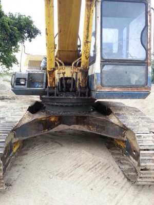 ขายด่วน KOMATSU PC200-5 เครื่องดี ปั้มแรง รถใช้งานทุกวันค่ะ ขายด่วน KOMATSU PC200-5 เครื่องดี ปั้มแรง รถใช้งานทุกวันค่ะ