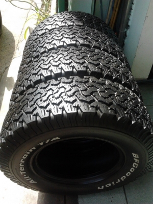 BF All 265/75/16 ปี11 สวยๆ 1 ชุด BF All 265/75/16 ปี11 สวยๆ 1 ชุด