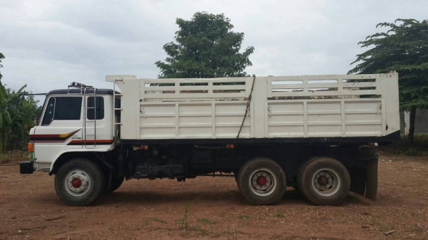 ขายครับF17 เครื่องEH700 2เพลาดั้มเครื่องดีแคชชีเนียนๆยาง10เส้นพร้อมใช้งานครับขายที่570000