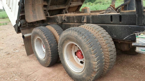 ขายครับF17 เครื่องEH700 2เพลาดั้มเครื่องดีแคชชีเนียนๆยาง10เส้นพร้อมใช้งานครับขายที่570000