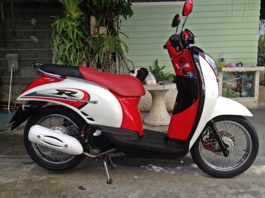 Scoopy i รถบ้านเครื่องเดิมๆ วิ่งน้อย สภาพสวย