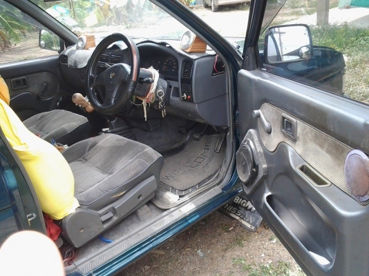 ขายNISSAN BIG M ฝาแดงปี96สภาพพร้อมใช้งาน