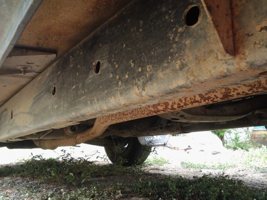 ขายNISSAN BIG M ฝาแดงปี96สภาพพร้อมใช้งาน