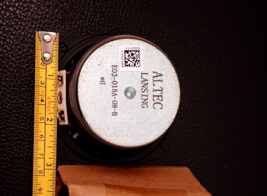 ลำโพงยี่ห้อ ALTEC  LANSING