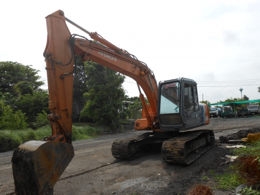 ขาย แบ็คโฮ Hitachi EX120 พร้อม Piping ขาย แบ็คโฮ Hitachi EX120 พร้อม Piping