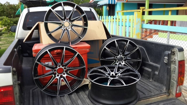-ขายแม็ก Lenso ขอบ 18x7.5สวยๆ