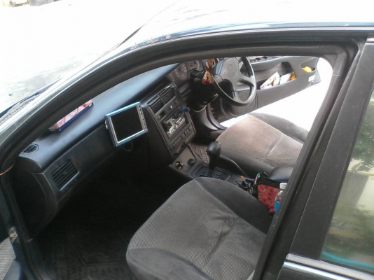 ขายโคโรน่าท้ายโด่ง เครื่อง 2.0 ออโต้ 3s สวยๆคับ