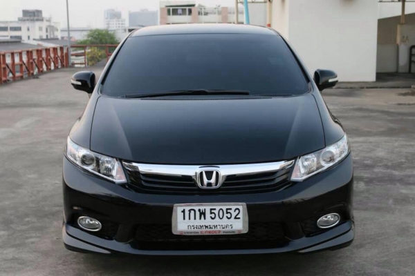 ขายดาวน์ Civic 2012 ราคา 350,000 ขายดาวน์ Civic 2012 ราคา 350,000