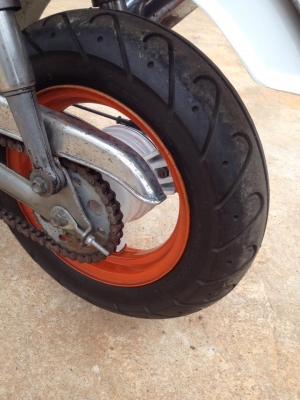 ขาย / แลก ชาลี ครับ สีสวย เครื่องไนท์ มีเล่มทะเบียน ยางใหม่ๆ ขาย / แลก ชาลี ครับ สีสวย เครื่องไนท์ มีเล่มทะเบียน ยางใหม่ๆ