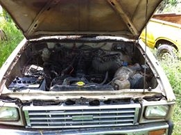 ขายรถกระบะToyota Hilux ม้าดำ หายากแล้วครับ สภาพดี เครื่องเดิมๆเบนชินติดแก๊ส LPG ประหยัด พร้อมเล่มทะเบียนและเอกสารการโอน ไม่มีสนิม ข้างในห้องโดยสารสะอาด เอาไว้สะสมหรือใช้งาน ราคาขาย 39,000.- สนใจติดต่อ Gun Chiangmai 093-9319456 ขายรถกระบะToyota Hilux ม้าดำ หายากแล้วครับ สภาพดี เครื่องเดิมๆเบนชินติดแก๊ส LPG ประหยัด พร้อมเล่มทะเบียนและเอกสารการโอน ไม่มีสนิม ข้างในห้องโดยสารสะอาด เอาไว้สะสมหรือใช้งาน ราคาขาย 39,000.- สนใจติดต่อ Gun Chiangmai 093-9319456