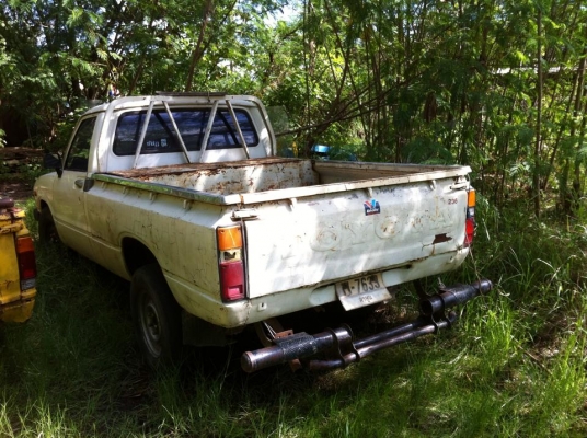 ขายรถกระบะToyota Hilux ม้าดำ หายากแล้วครับ สภาพดี เครื่องเดิมๆเบนชินติดแก๊ส LPG ประหยัด พร้อมเล่มทะเบียนและเอกสารการโอน ไม่มีสนิม ข้างในห้องโดยสารสะอาด เอาไว้สะสมหรือใช้งาน ราคาขาย 39,000.- สนใจติดต่อ Gun Chiangmai 093-9319456 ขายรถกระบะToyota Hilux ม้าดำ หายากแล้วครับ สภาพดี เครื่องเดิมๆเบนชินติดแก๊ส LPG ประหยัด พร้อมเล่มทะเบียนและเอกสารการโอน ไม่มีสนิม ข้างในห้องโดยสารสะอาด เอาไว้สะสมหรือใช้งาน ราคาขาย 39,000.- สนใจติดต่อ Gun Chiangmai 093-9319456