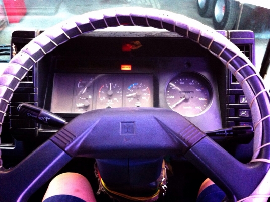 ขายรถบรรทุกสิบล้อดัมพ์ ISUZU นางฟ้าแท้ เครื่อง 240 R ปี 39 กระบะดัพม์มิเนียม ยางเต็ม ทะเบียนพร้อม