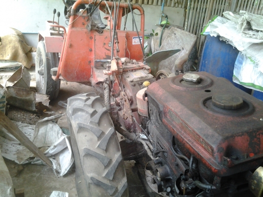 ขายตามสภาพโครงรถไถมีไฮโรลิกดันหน้าสภาพใช้ใด้ไม่ได้ให้เครื่องลดเหลือ16500บาท ขายตามสภาพโครงรถไถมีไฮโรลิกดันหน้าสภาพใช้ใด้ไม่ได้ให้เครื่องลดเหลือ16500บาท