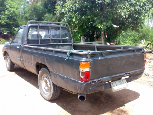 โตโยต้า ฮีโร่ 2400cc ตามสภาพครับ โตโยต้า ฮีโร่ 2400cc ตามสภาพครับ