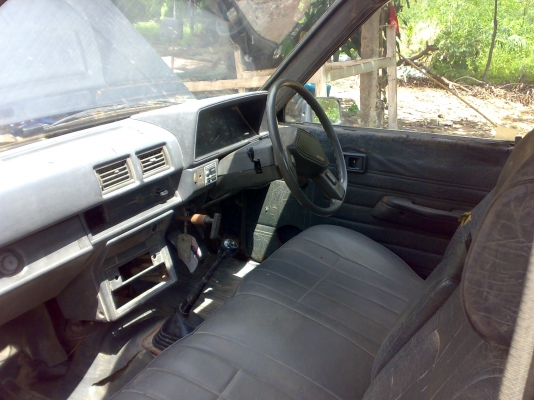 โตโยต้า ฮีโร่ 2400cc ตามสภาพครับ โตโยต้า ฮีโร่ 2400cc ตามสภาพครับ