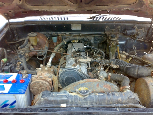 โตโยต้า ฮีโร่ 2400cc ตามสภาพครับ โตโยต้า ฮีโร่ 2400cc ตามสภาพครับ