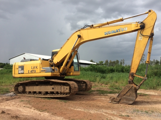 แสงฟ้าเต้นรถ///ขายแบคโฮ KOMATSU PC200-7 พร้อมเล่มทะเบียน ราคาต่อรองได้ครับ