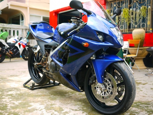 ขาย Nc30 พร้อมทะเบียนแท้ แฟริ่งหน้าฮายา แฟริ่งท้าย 212 พร้อมท่อสูตร พักเท้าเกียร์โยง ยางหน้าหลังเบิกใหม่ Dunlop Alfa12