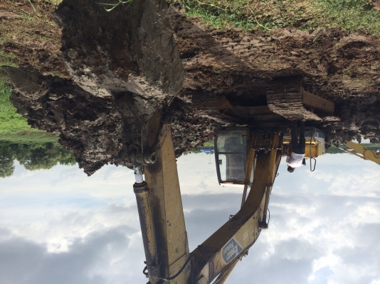 ขายด่วน แบคโฮ KOBELCO  200 รุ่น 3 พร้อมใชัในราคา 550,000