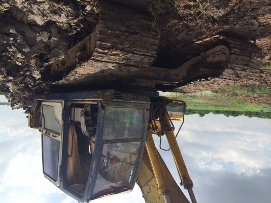 ขายด่วน แบคโฮ KOBELCO  200 รุ่น 3 พร้อมใชัในราคา 550,000