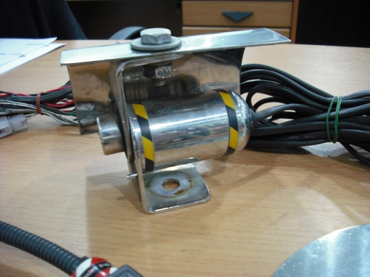 เมาท์ไฟฟ้าติดเสาอากาศแบบปรับขึ้นลงได้ เมาท์ไฟฟ้าติดเสาอากาศแบบปรับขึ้นลงได้