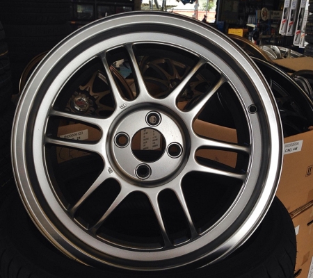 ล้อแม็กซ์มือ2 สภาพดี ขอบ17" พร้อมยางใหม่