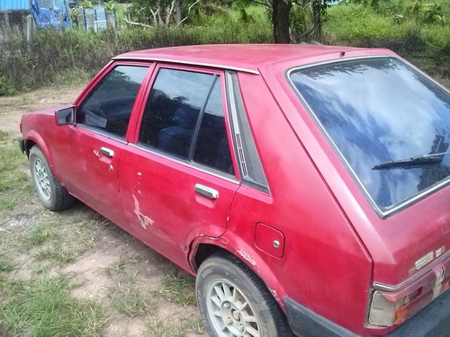 ขายเก๋งมาสด้า 323 โฉม 5 ประตู เครื่องยนต์ 1300 เกียร์ธรรมดา