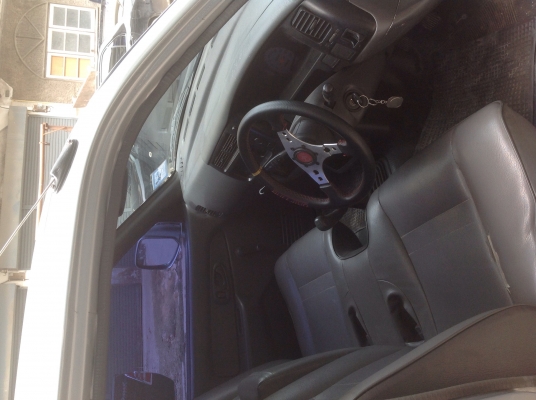 ขาย mitsubichi ปี 2003 เพาเวอร์ หัวเดียว รถสวยเดิม พร้อมใช้งาน